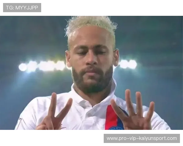 内马尔在机场自掏腰包买早餐给工作人员，暖心行径曝光