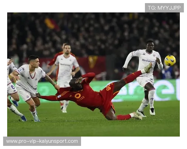 意甲佛罗伦萨边路传切,禁区多次混战—攻防之间的细腻节拍